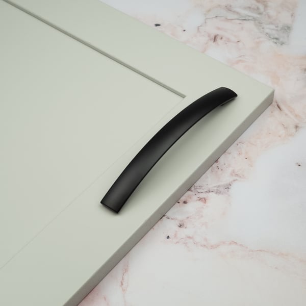 Handle & Home Matt Black Bow Cabinet Handle