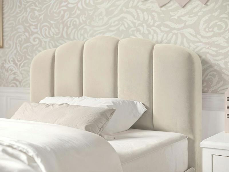 Flair Scallop Velvet Bed Frame