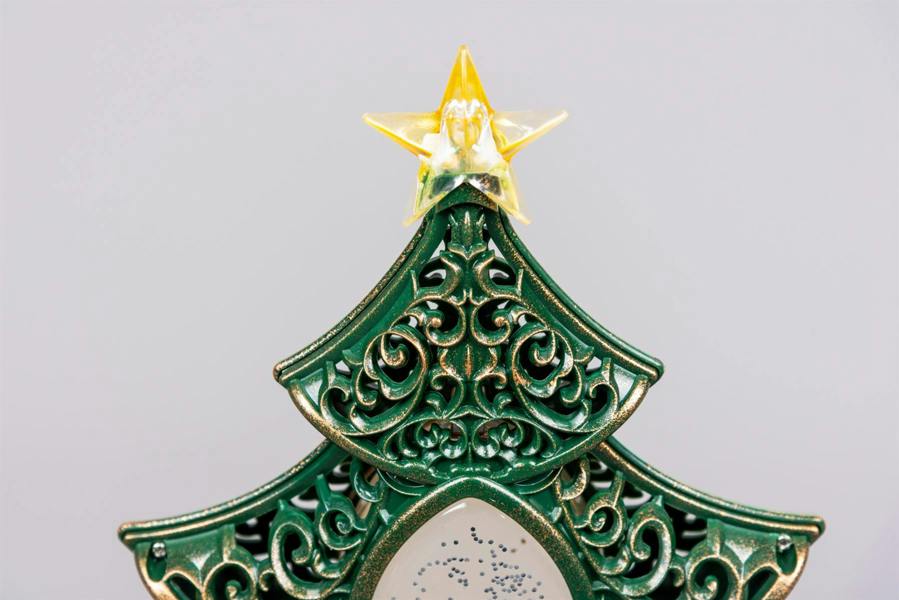 25cm Christmas Festive Nativity LED Lantern with Glitter Scene, Warm White Light and USB Power image 5