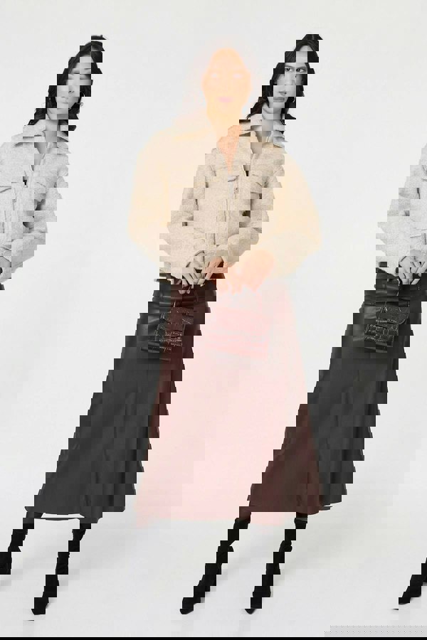 Beige | Collared Pocket Front Cropped Jacket
