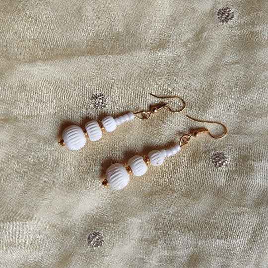 The Colourful Aura Three Beads Shell Lightweight Minimalist Beach Dainty White Drop Hook Earring