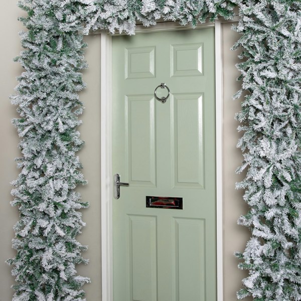 Samuel Alexander 8ft (2.30m) Samuel Alexander Single Door Snow Flocked Christmas Tree Flat Top Arch with 2000 Tips