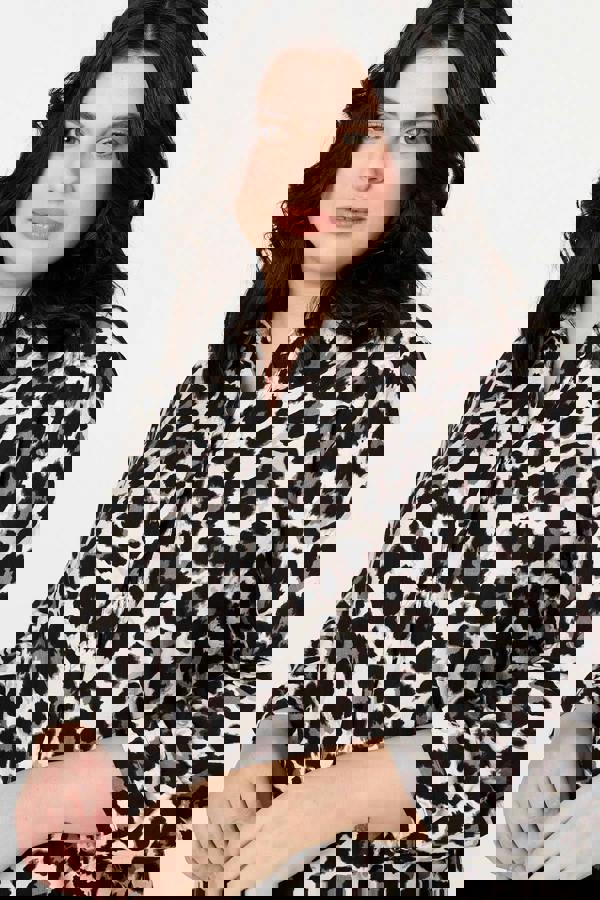 Black | Curve Animal Print Turn-Up Sleeve Shirt