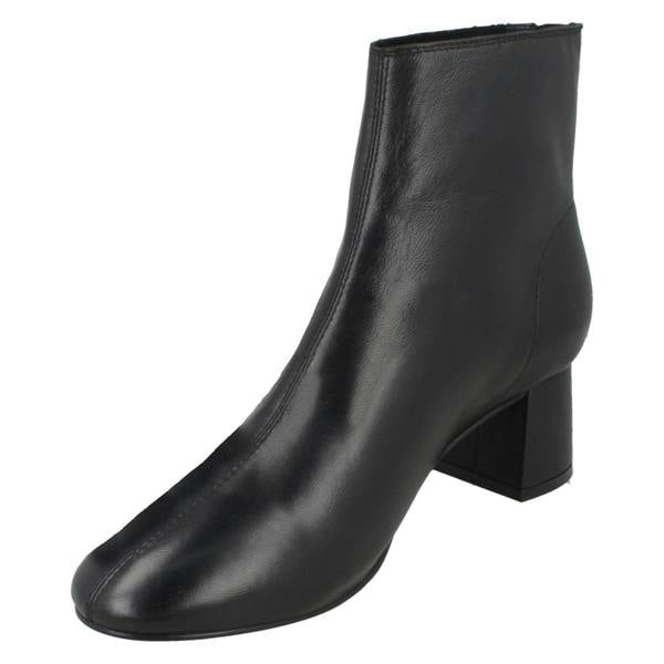 Leather Collection Ladies Leather Collection Mid Heel Ankle Boots F51135