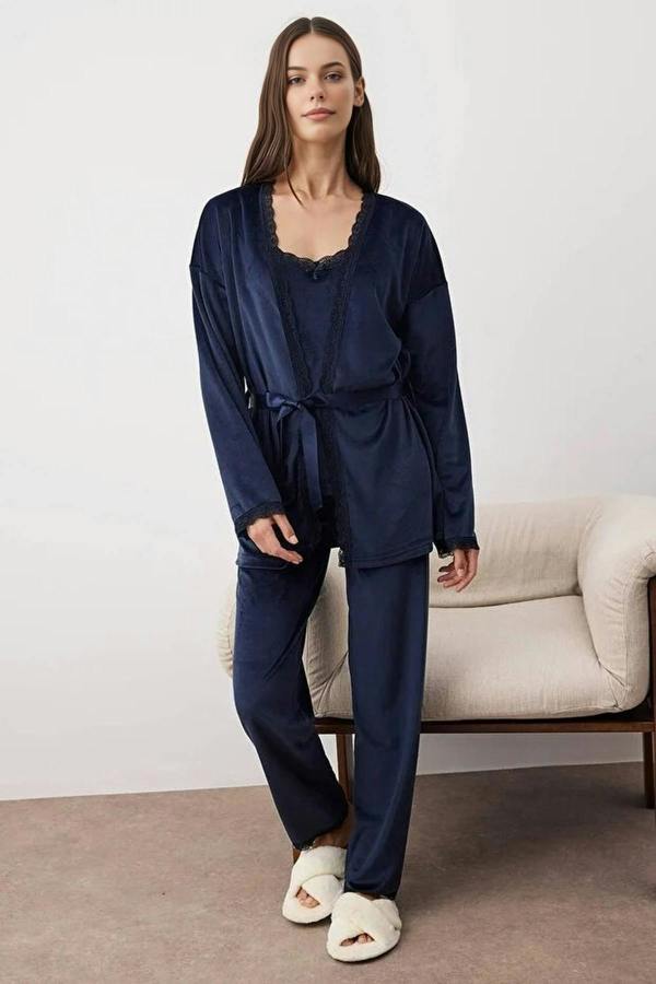 WOVCOR 3-Piece Bridal Set with Lace Details, Velvet Knitted Robe + Pajama Set