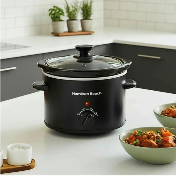 Hamilton Beach The Mighty Mini 1.8L Slow Cooker - Black