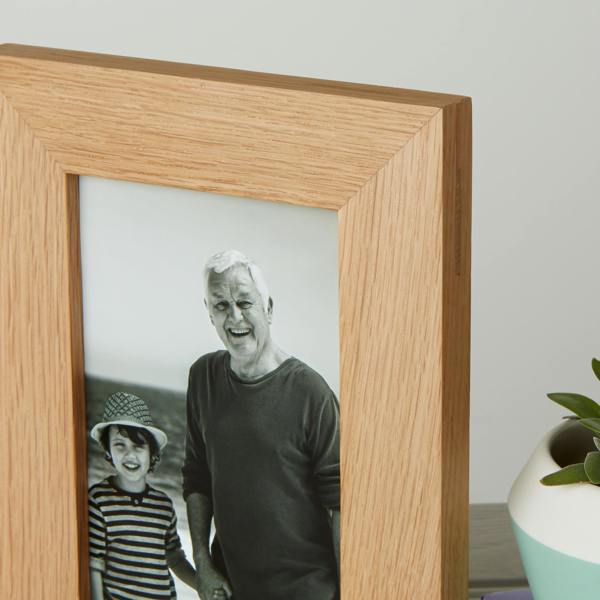 MijMoj Design Personalised Solid Oak Hinged Double Picture Frame - For 6x4" or 7x5" Photos