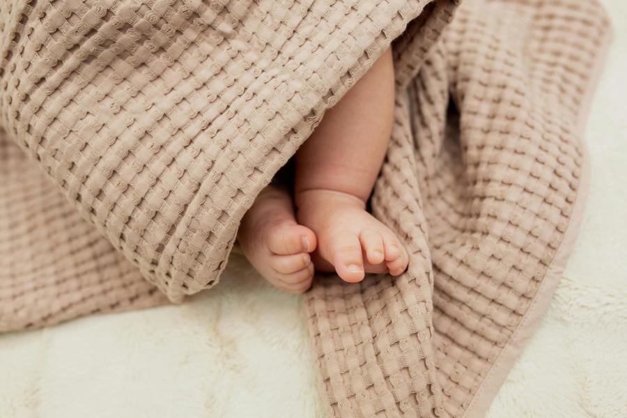 Lulujo - Waffle Blanket - Sand