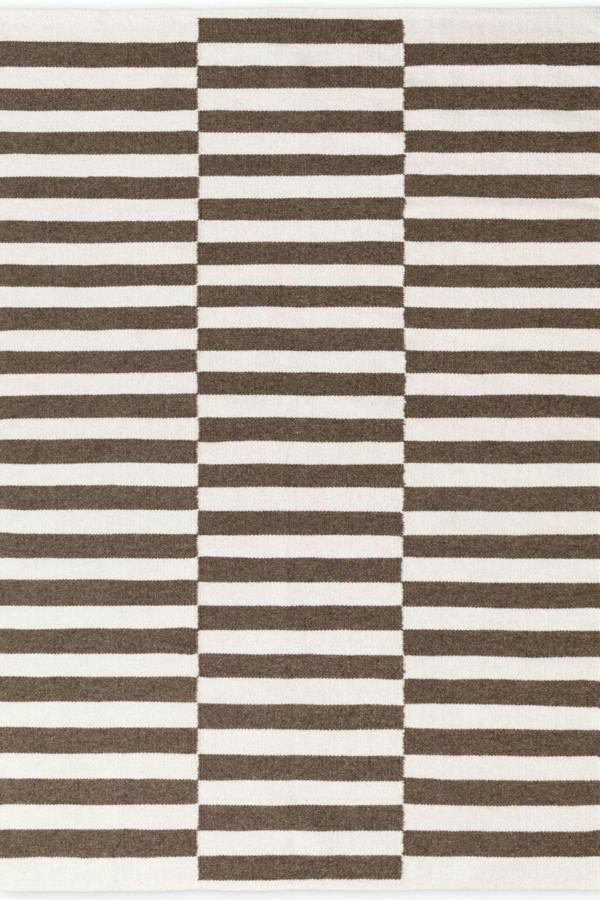 Vika Brown Wool Rug sound-absorbing rug, long-lasting, hand-woven rug.
