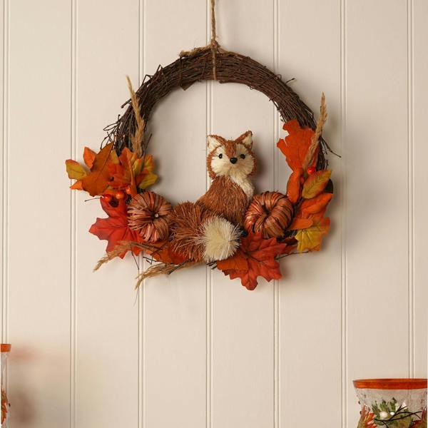 Country Living Rattan Fox Wreath