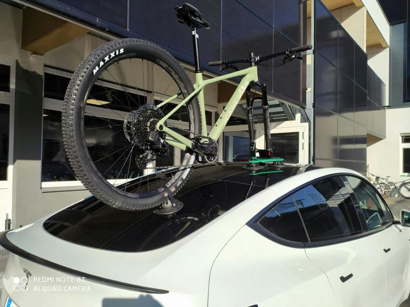 TreeFrog Pro 1 Plus Bike Carrier Rack - Vacuum Mounted - Quick Release