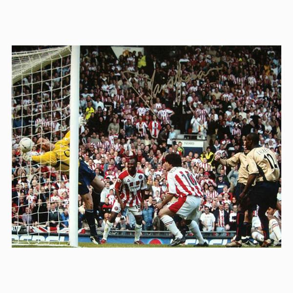 David Seaman signed Arsenal photo — Premium framing