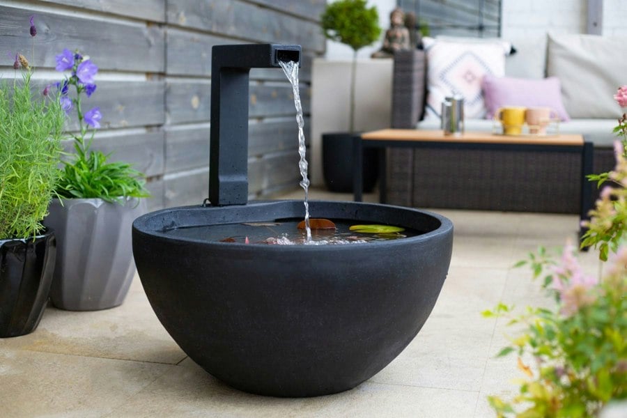 Tranquillity Water Features Kelkay Patio Pond Medium Modern Water Feature