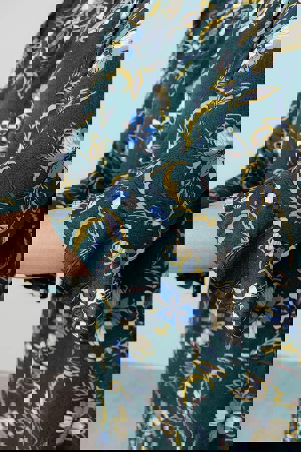 Lily & Me Lotty Fluted Sleeve Shift Dress Green