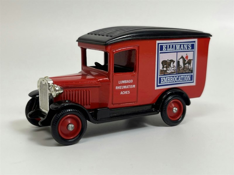 MCSlots Dennis Parcels Van 1934  Hudsons Soap Days Gone Lledo 16031D B4