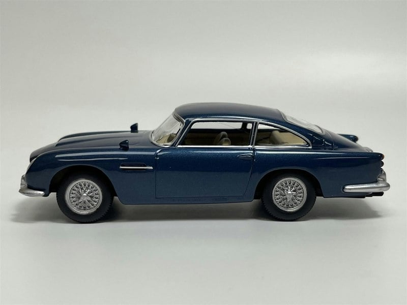 Norev Aston Martin DB5 Sierra Birch 1963 1:43 Scale - 270505