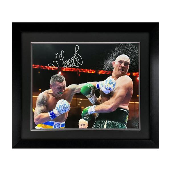 Oleksandr Usyk Signed 20x16 Deluxe Mount Frame