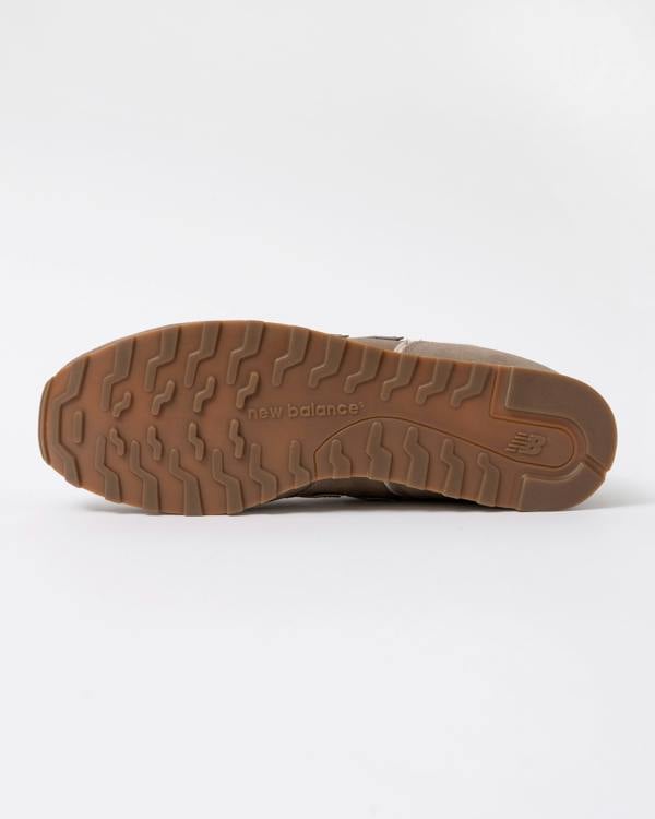 sole of New Balance 373 Mens Trainers in Timber Wolf