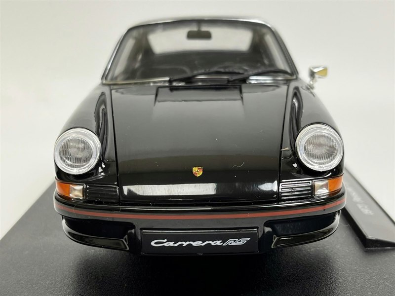 Welly 1973 Porsche 911 Carrera RS Black 1:18 Scale Welly 18044bk