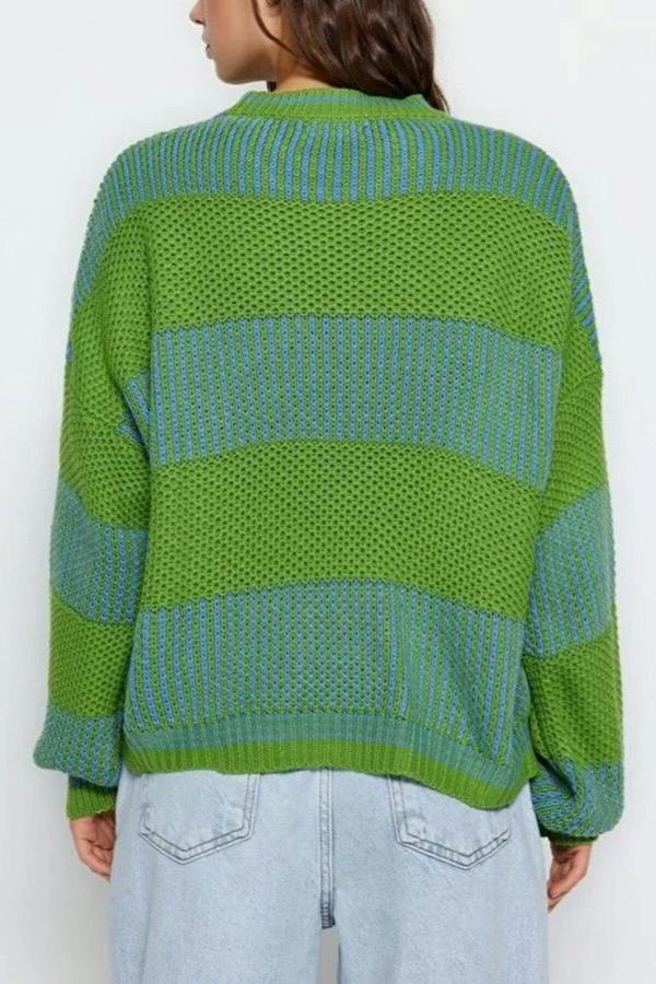 WOVCOR Wide Cut Striped Knit Sweater