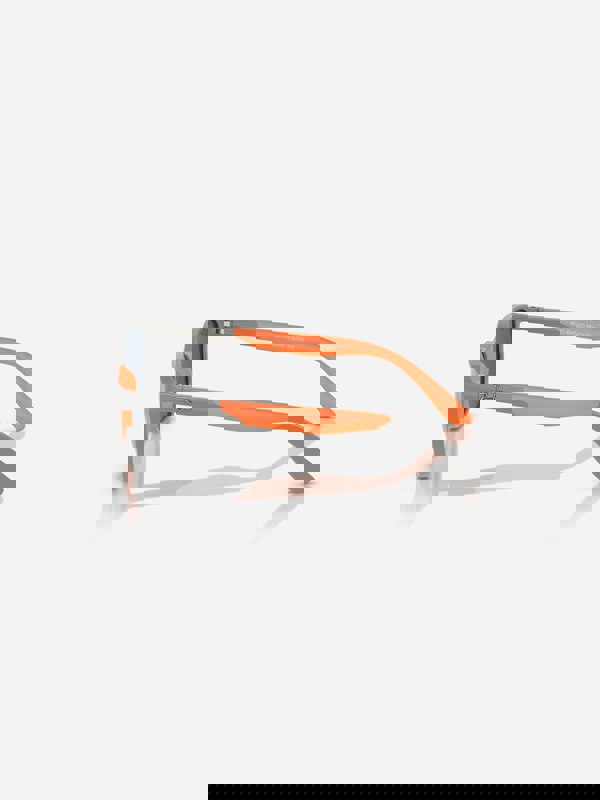 RAYA4010_GREY_ON_RUBBER_ORANGE_3