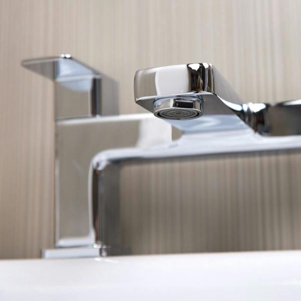 Flode Glan | Bath Filler | Chrome