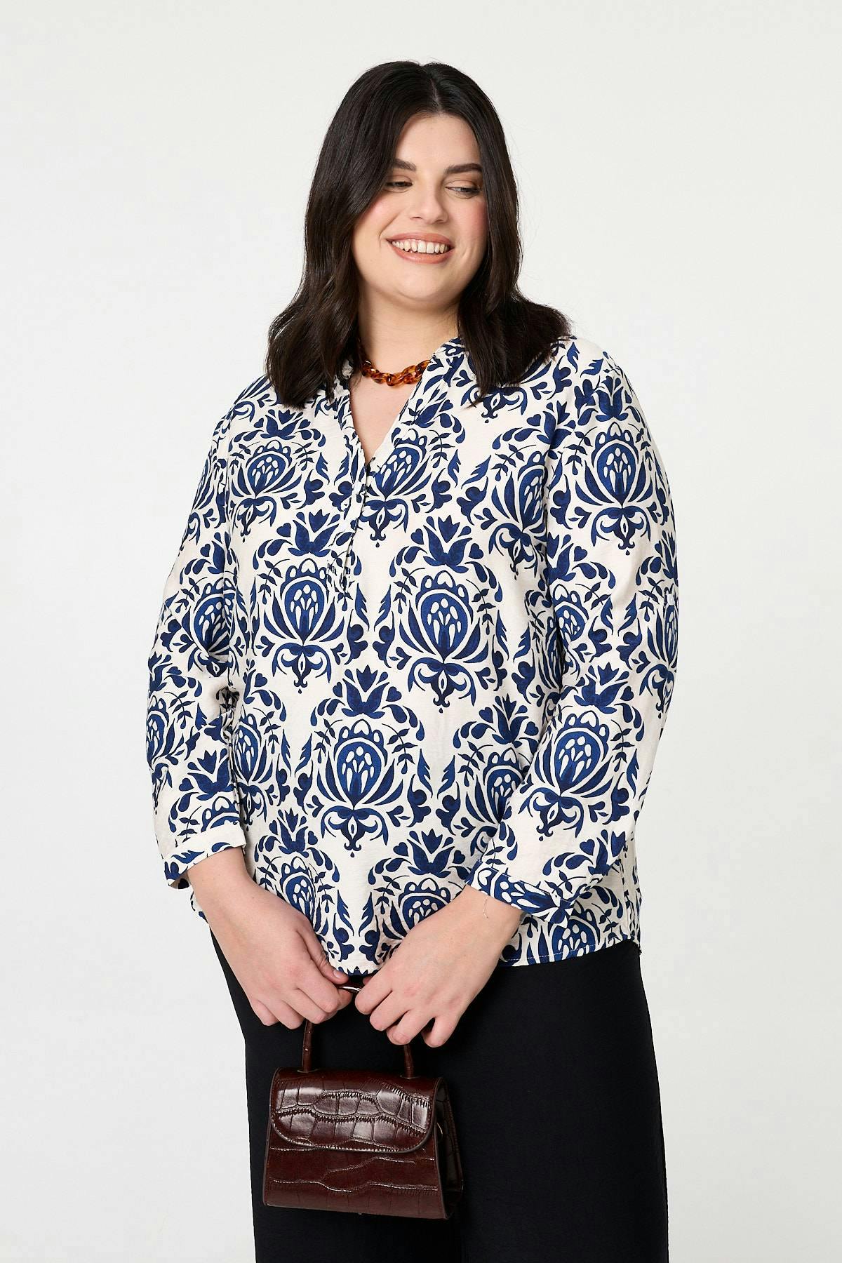 Izabel London Curve Baroque Print Relaxed Blouse - 20/22 - Navy
