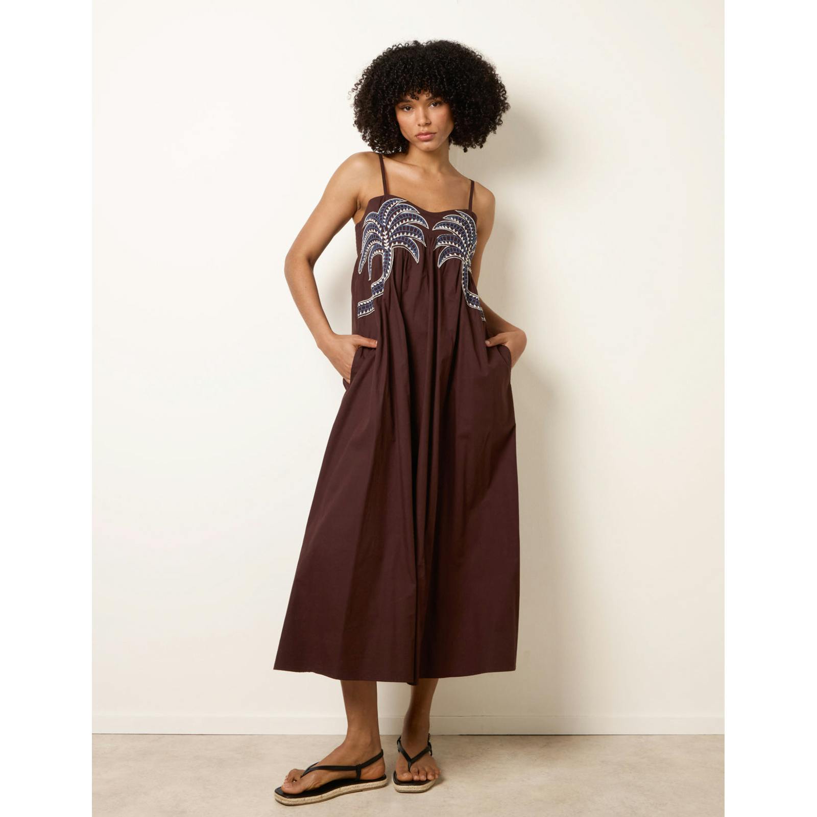Blue Vanilla Blue/Brown Vanilla Palm Tree Embroidery Smock Dress - L