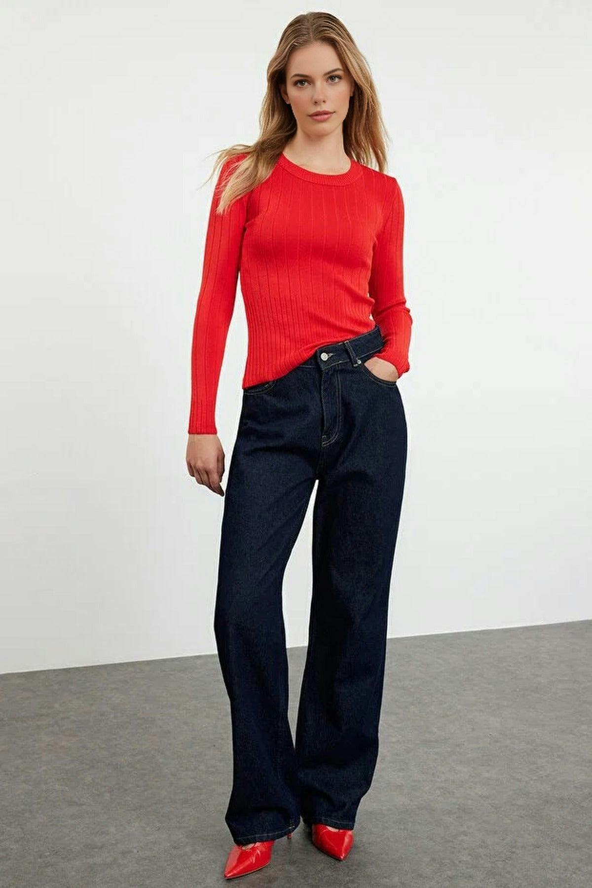 Wovcor Red Basic Crew Neck Knit Sweater - S