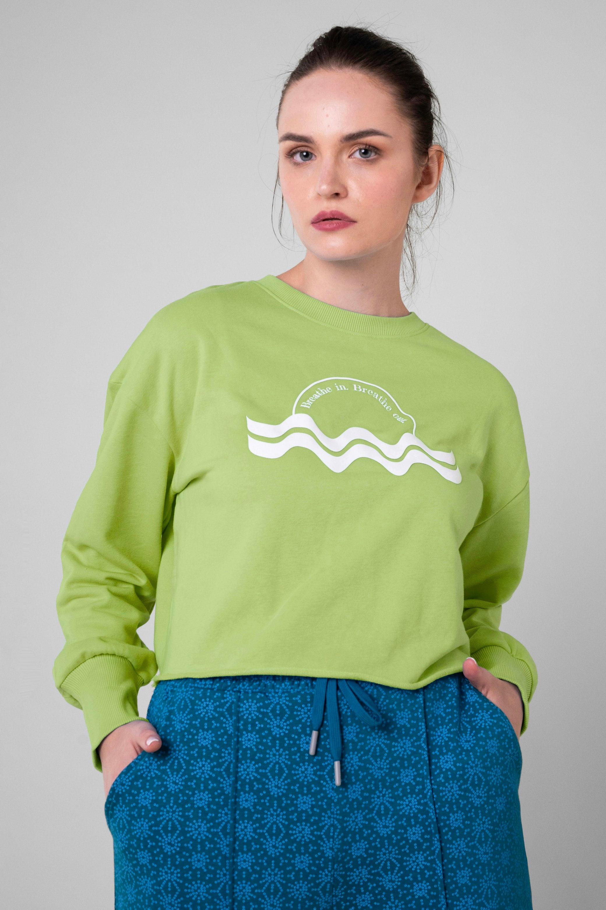 Enorsia Green Raw Edge Chest Print Sweatshirt - 8 - 77% Cotton, 23% Polyester