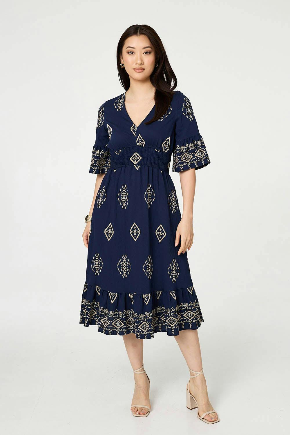 Izabel London Printed 1/2 Sleeve Shirred Midi Dress - 10 - Navy