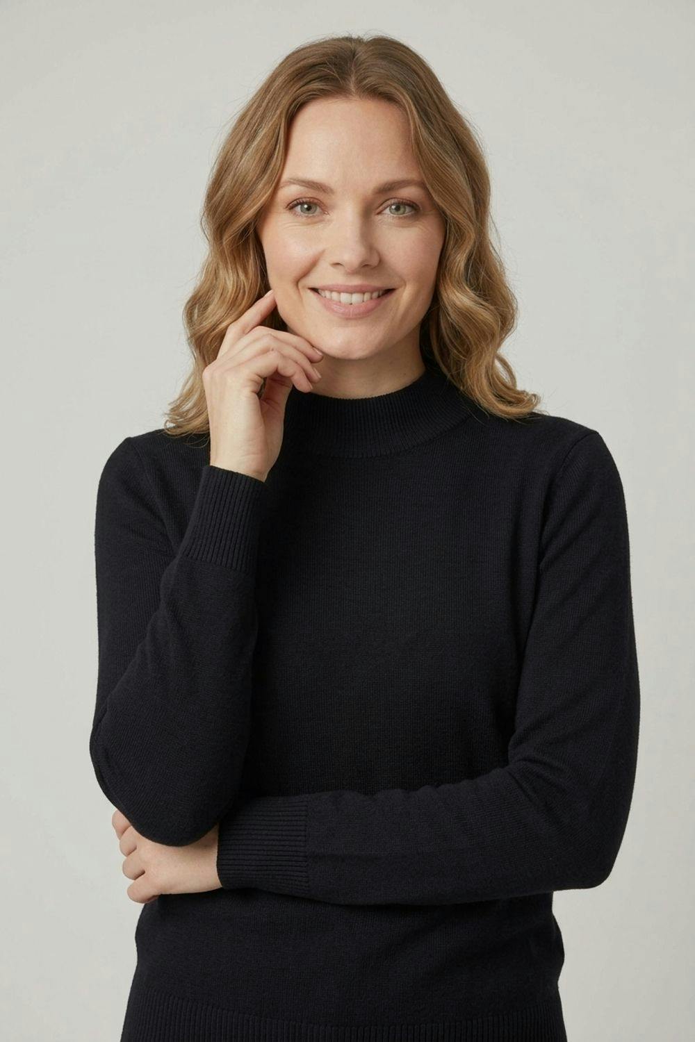 Izabel London Black High Neck Long Sleeve Slim Fit Top - 8