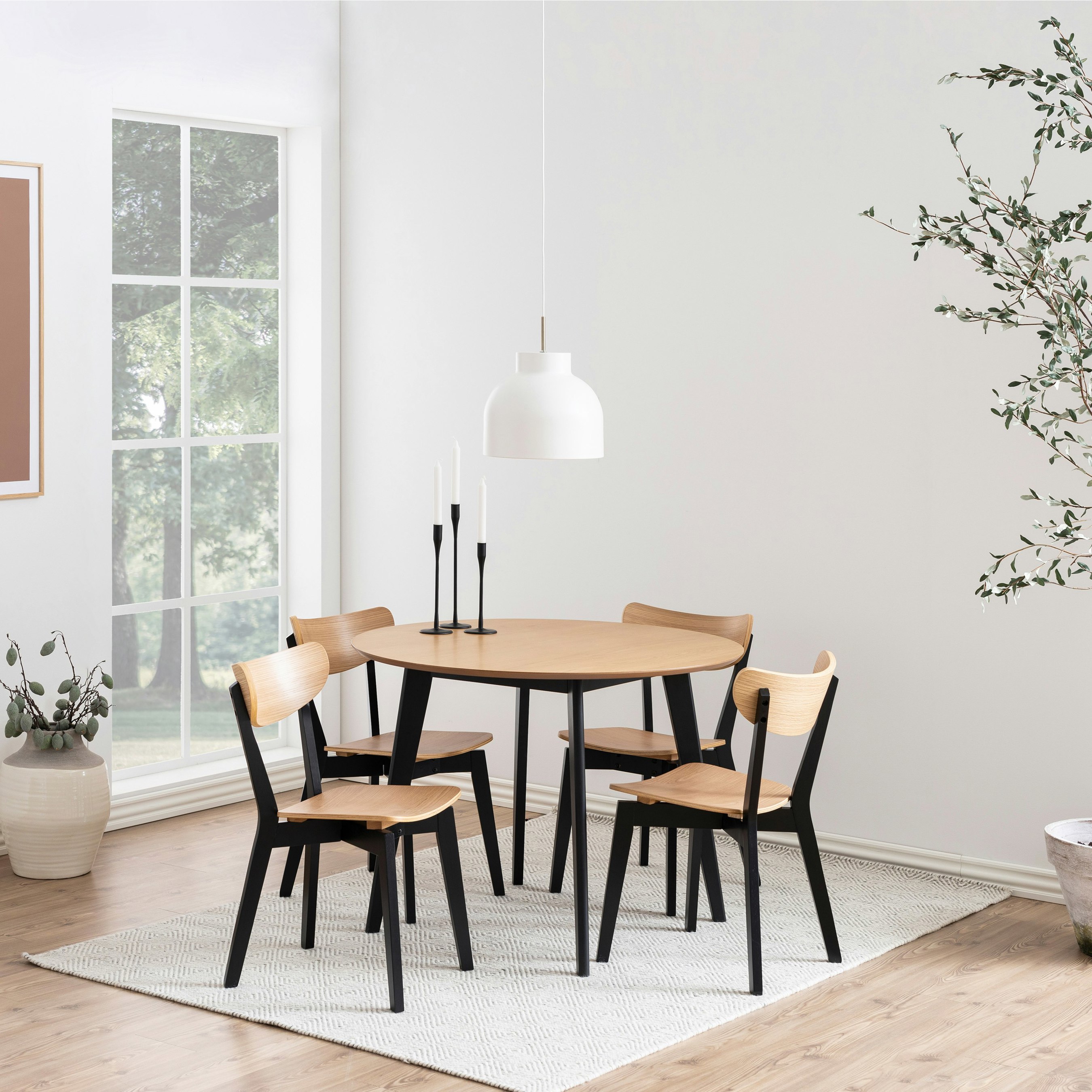 Furniture To Go Black Roxby Round Dining Table In Oak & Included 4 Roxby Dining Chairs In And Oak - No - Brown