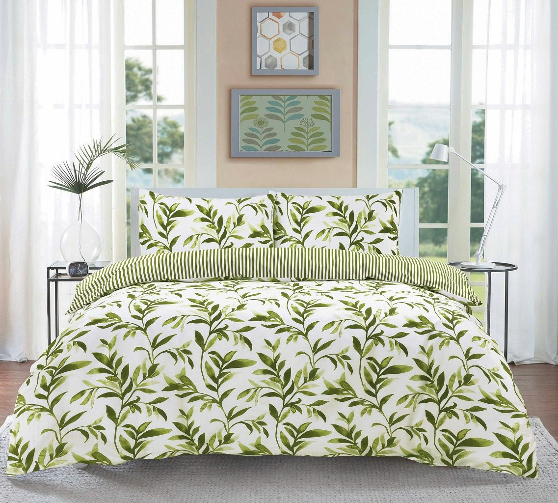 Homespace Direct Green Ellie Watercolour Leaves Duvet Cover Set Reversible - Single