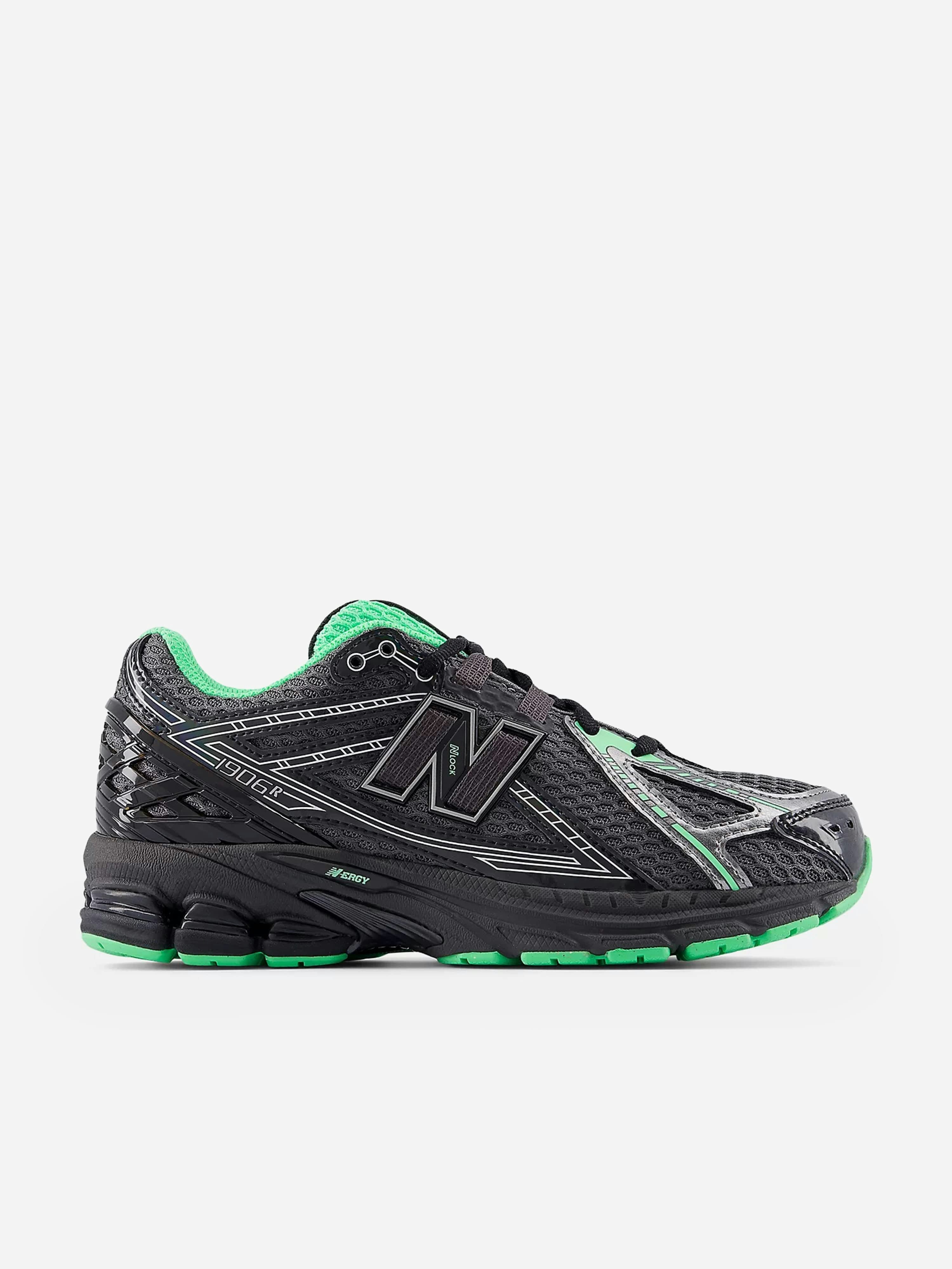 New Balance Boys Black 1906 Trainers In - Eu 37.5 Us 5 Uk 4.5