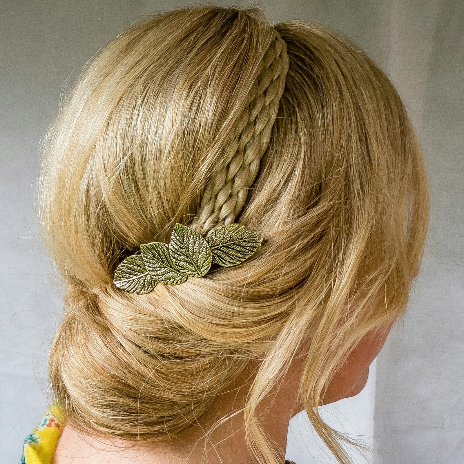 Queenmee Accessories Gold Hair Clip Leaf Hair Barrette - Antique