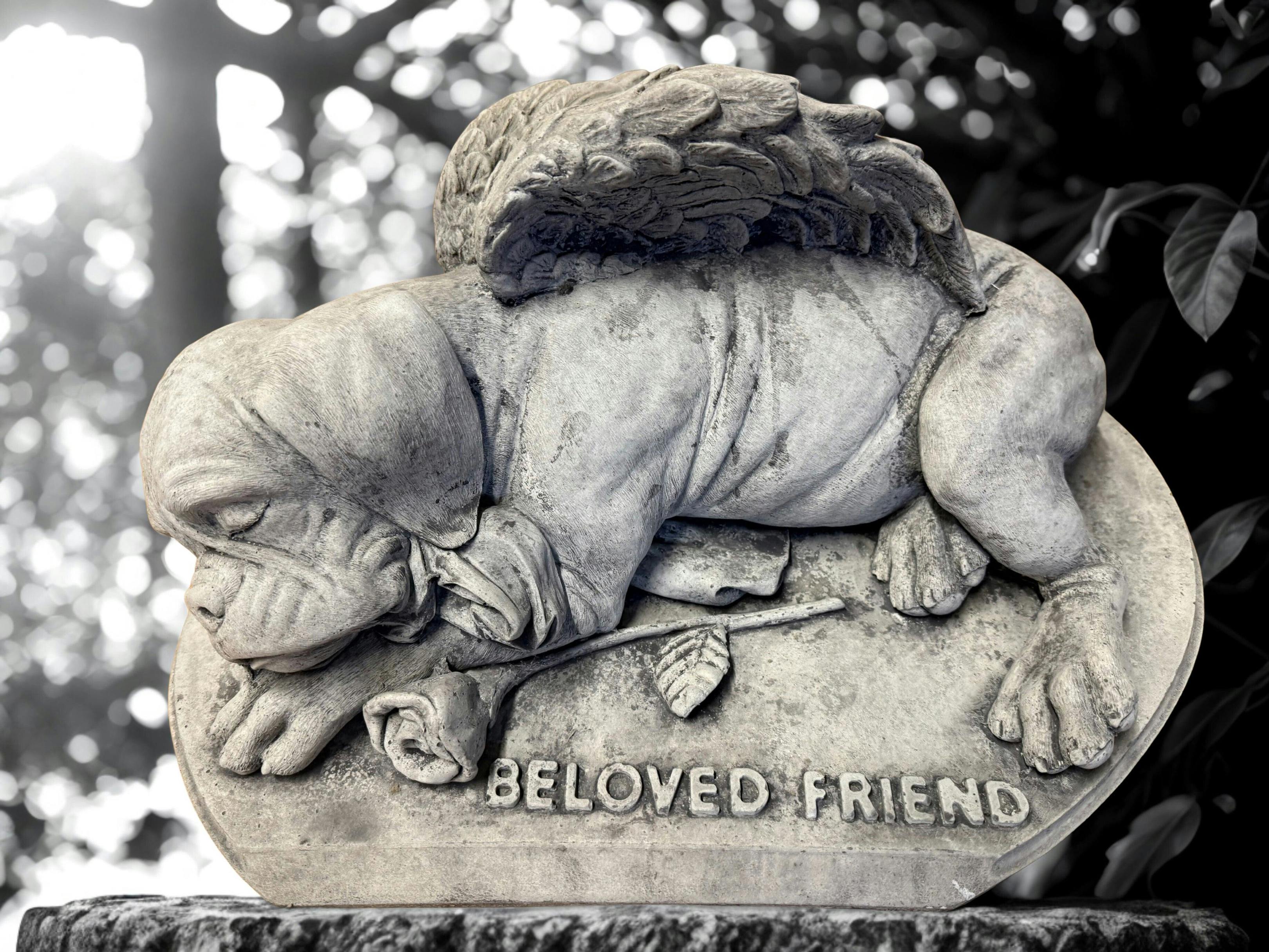 Rackhams Large Dog Stone Pet Memorial Garden Ornament
