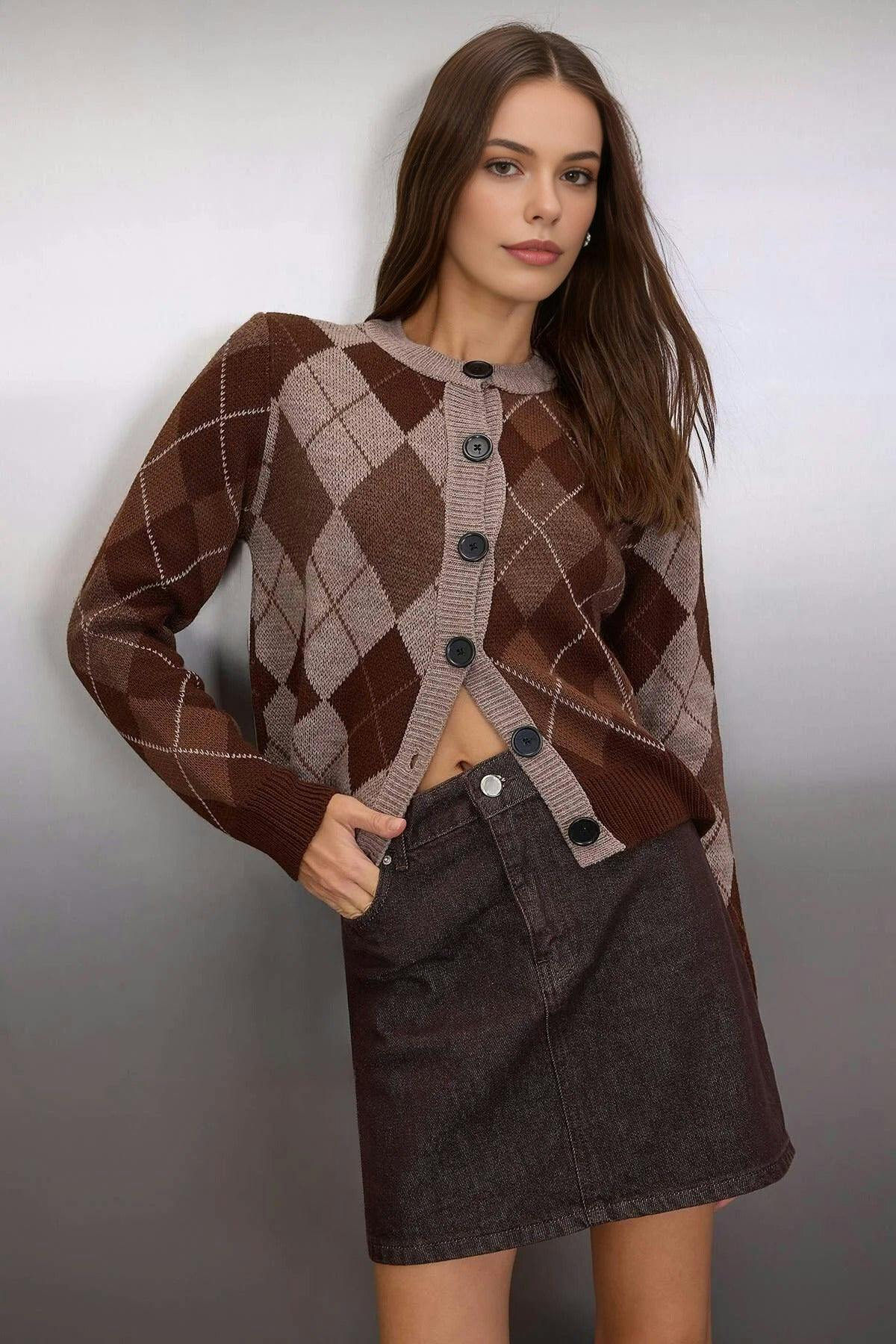 Wovcor Crew Neck Argyle Pattern Knit Cardigan - Multi - S
