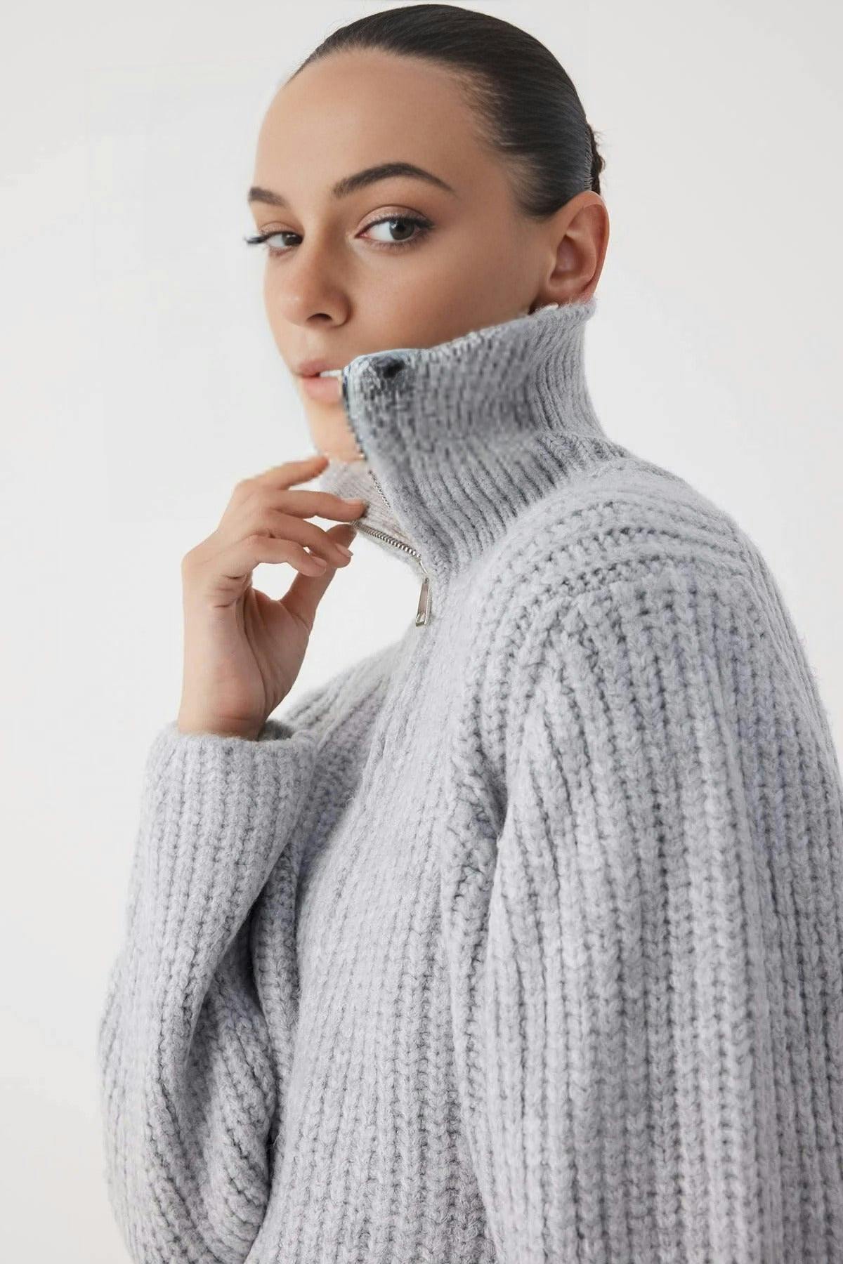 Wovcor Grey Soft-Textured Oversize Knit Cardigan With Zipper Detail - L