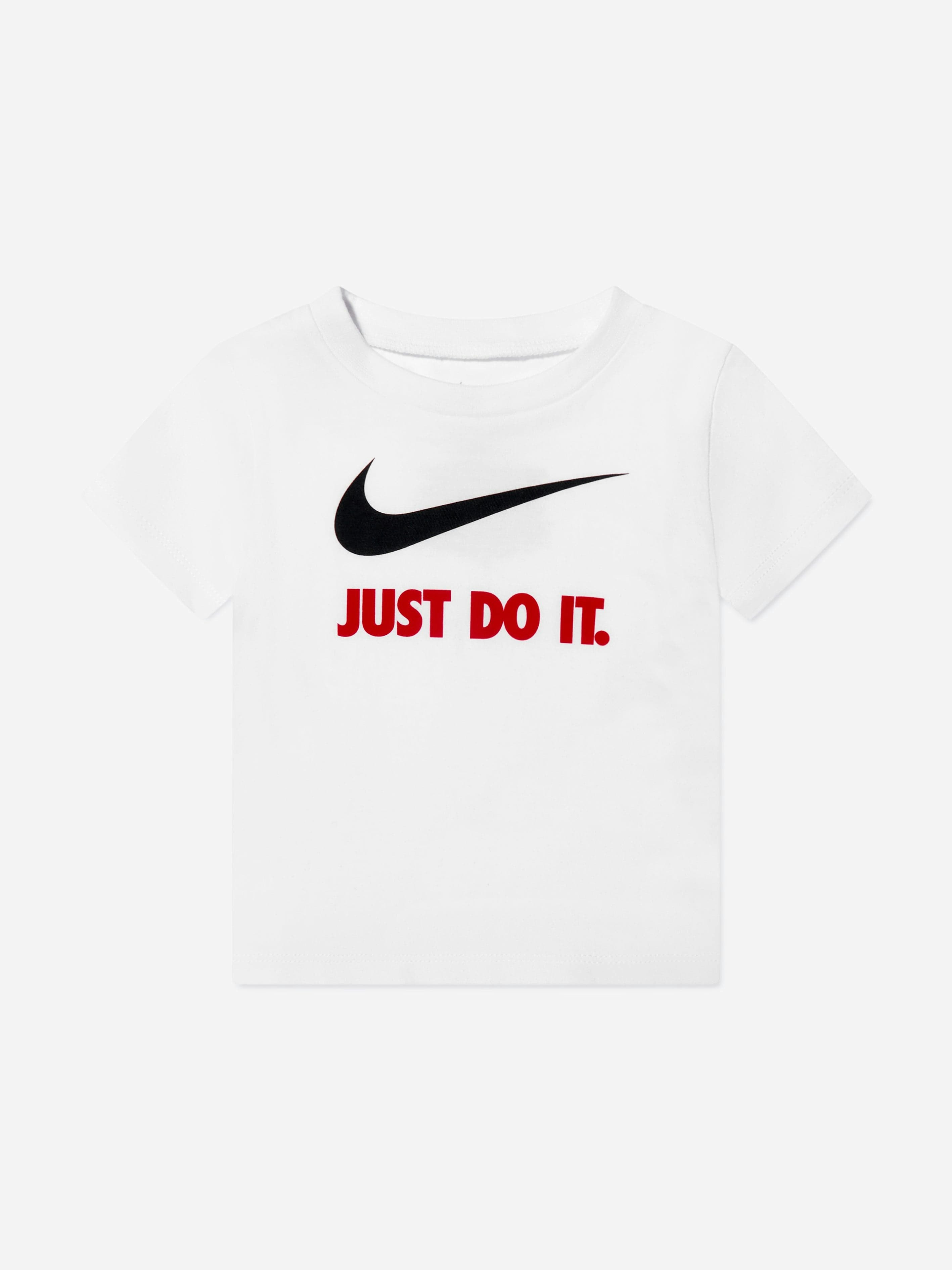 Nike Boys White Swoosh Jdi T-Shirt In - 6 Yrs