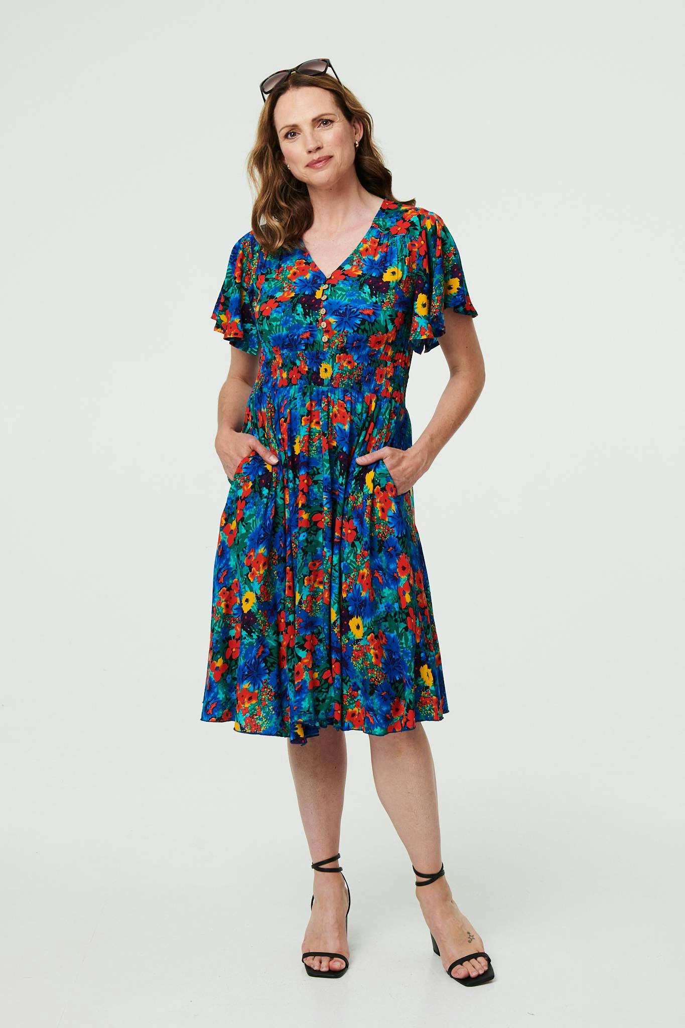 Izabel London Blue Floral Shirred Short Sleeve Midi Dress - Size 16