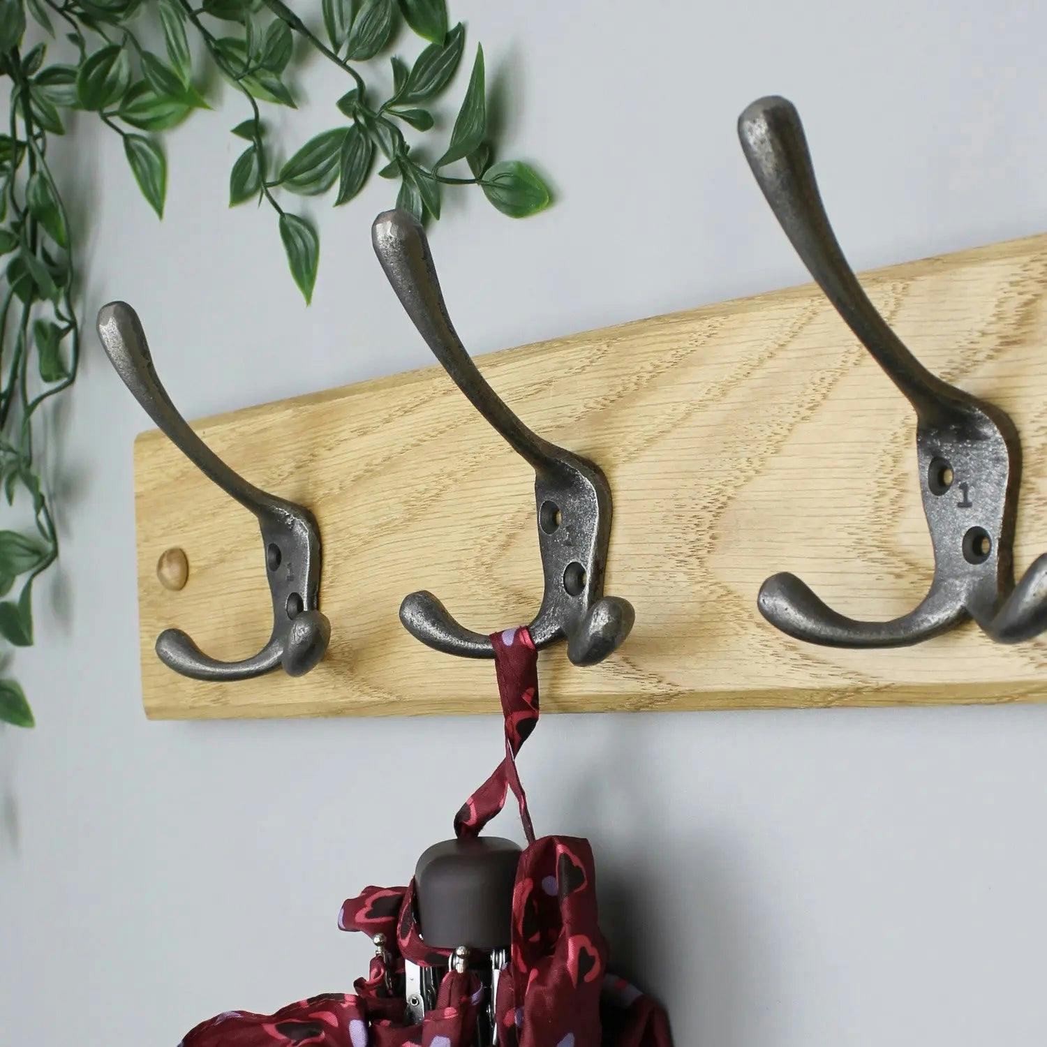 Rackhams Antique Cast Iron Victorian Triple Coat Hook - Pack Of 5 Hooks - Image 2