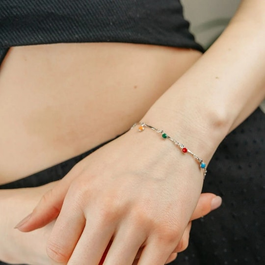 The Colourful Aura Unisex Multi Colour Dangle Dainty Beaded Mama Boho Charm Rainbow PRIDE Bracelet in Silver | Size: 9 - Image 5