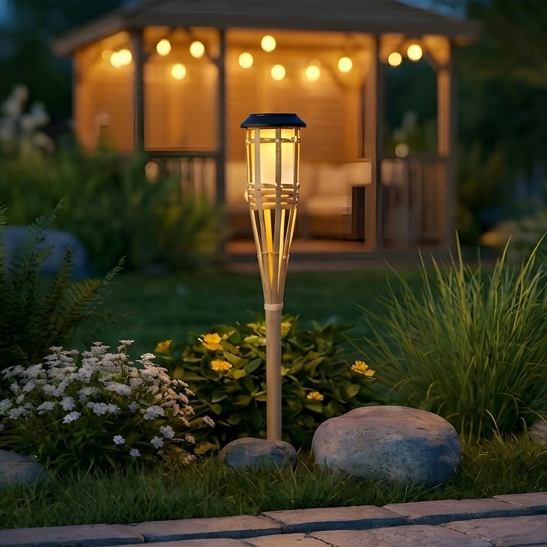 Rackhams Light/Golden Bamboo Solar Lamp 1800K Ip44 Bamboo