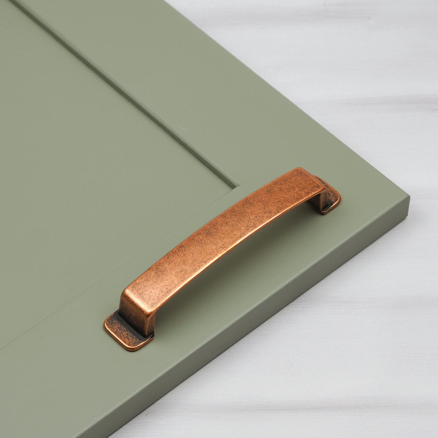 Handle & Home Light/Dark Antique Copper D Handles - 128Mm Handle