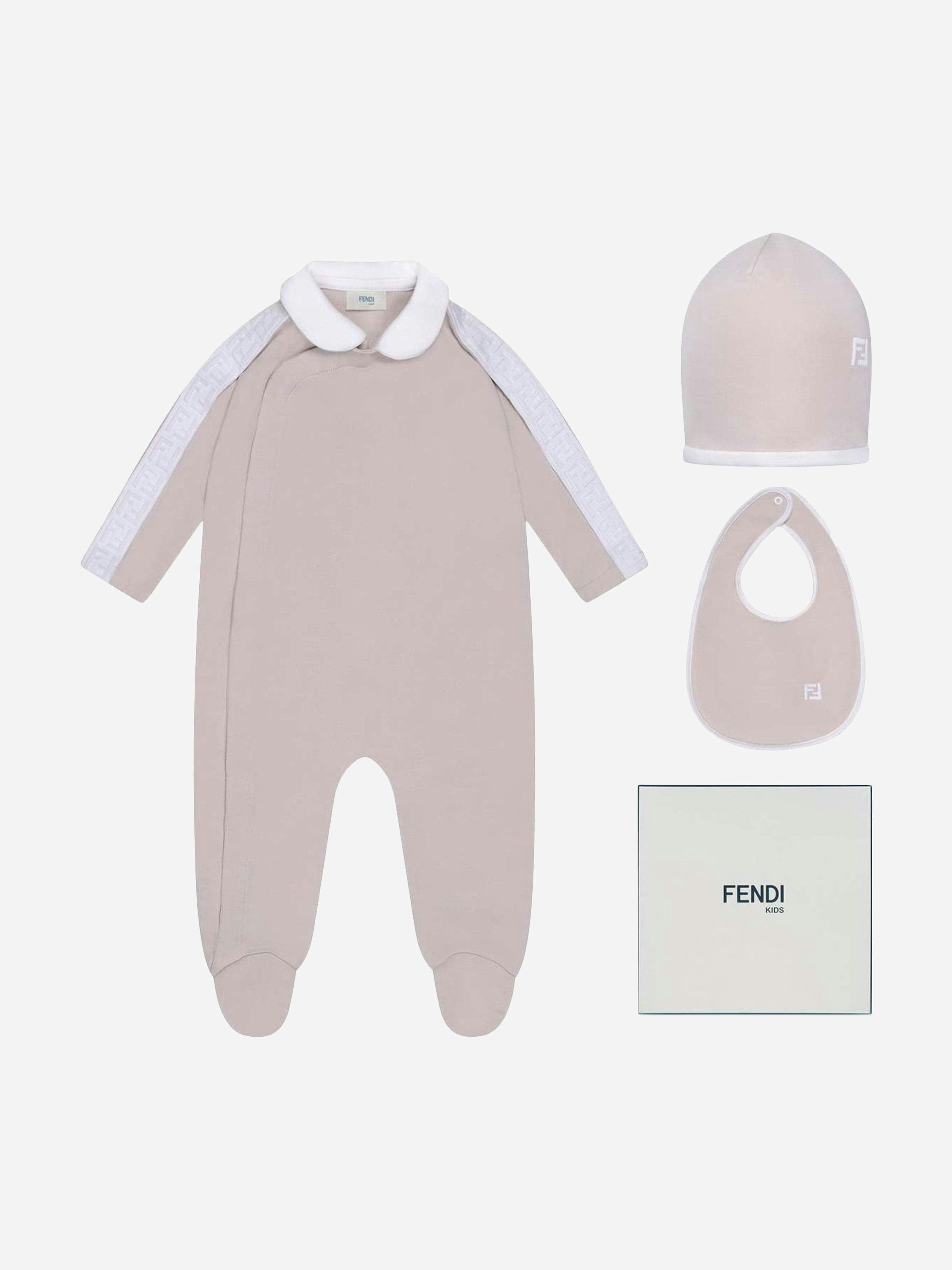 Fendi Kids Beige Fendi Baby Logo Babygrow Gift Set In - 6 Mths