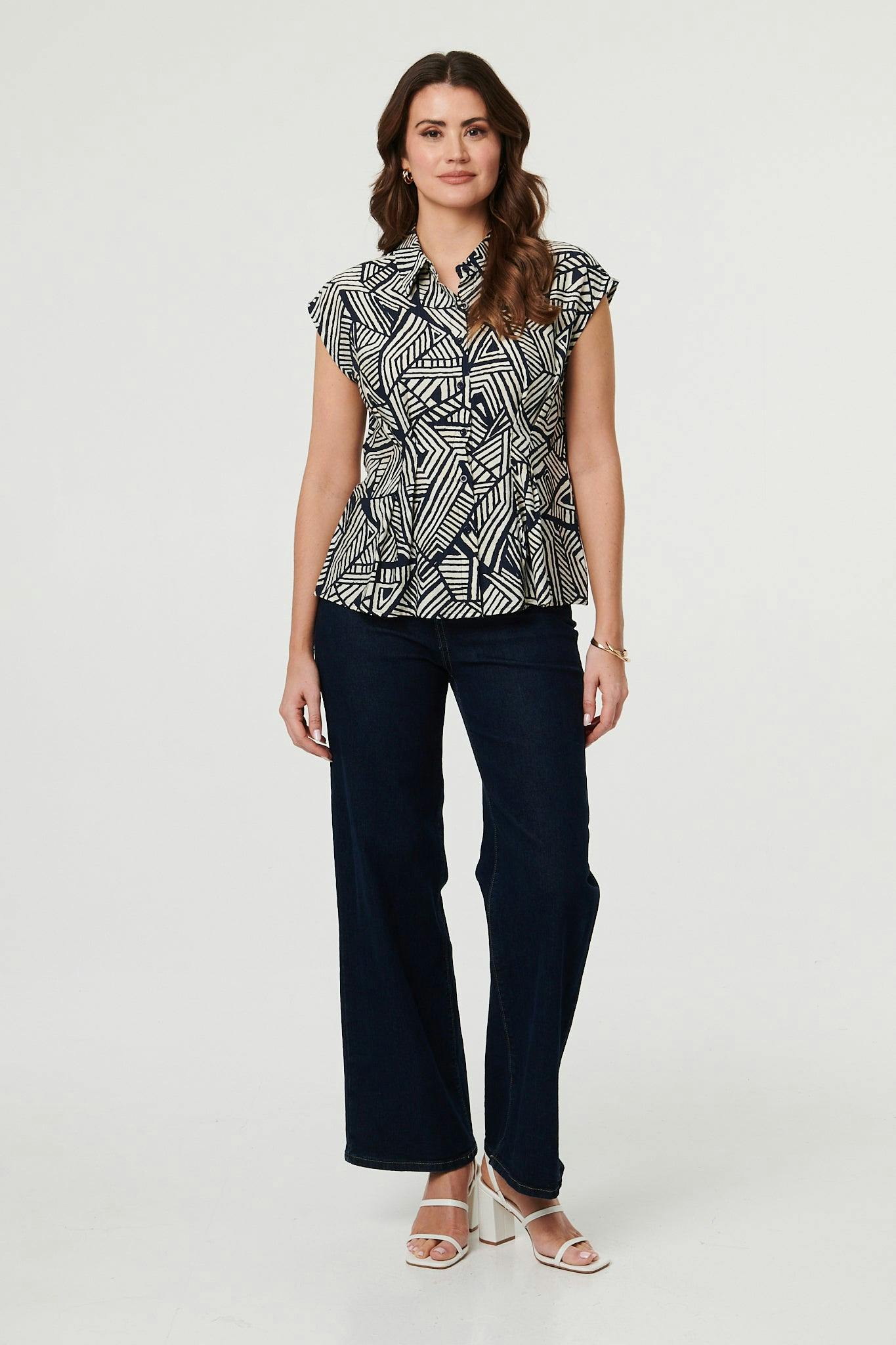 Izabel London Geo Print Cap Sleeve Fitted Shirt - 18 - Navy