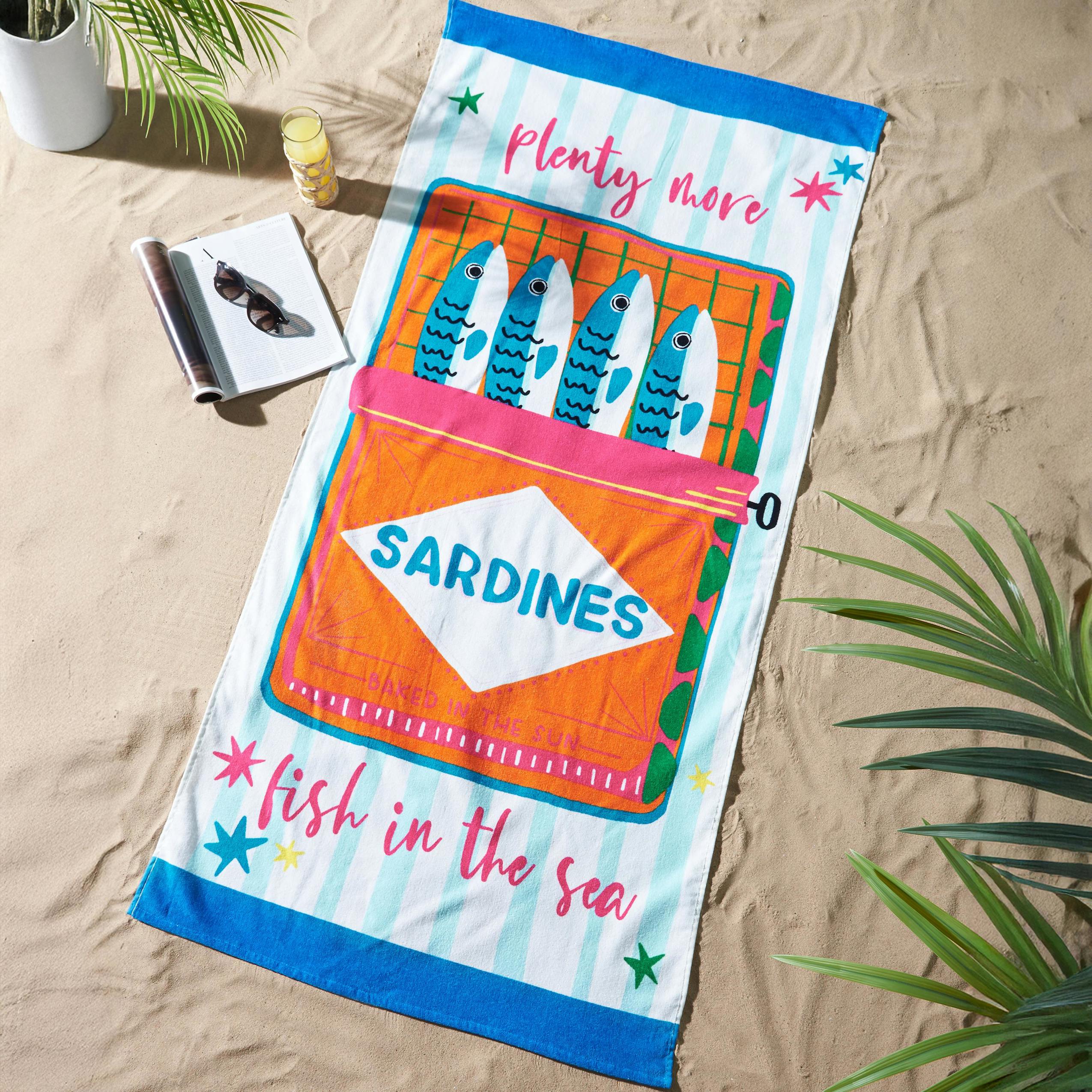 Catherine Lansfield Blue Sardines Cotton Beach Towel - 76 X 160 Cm