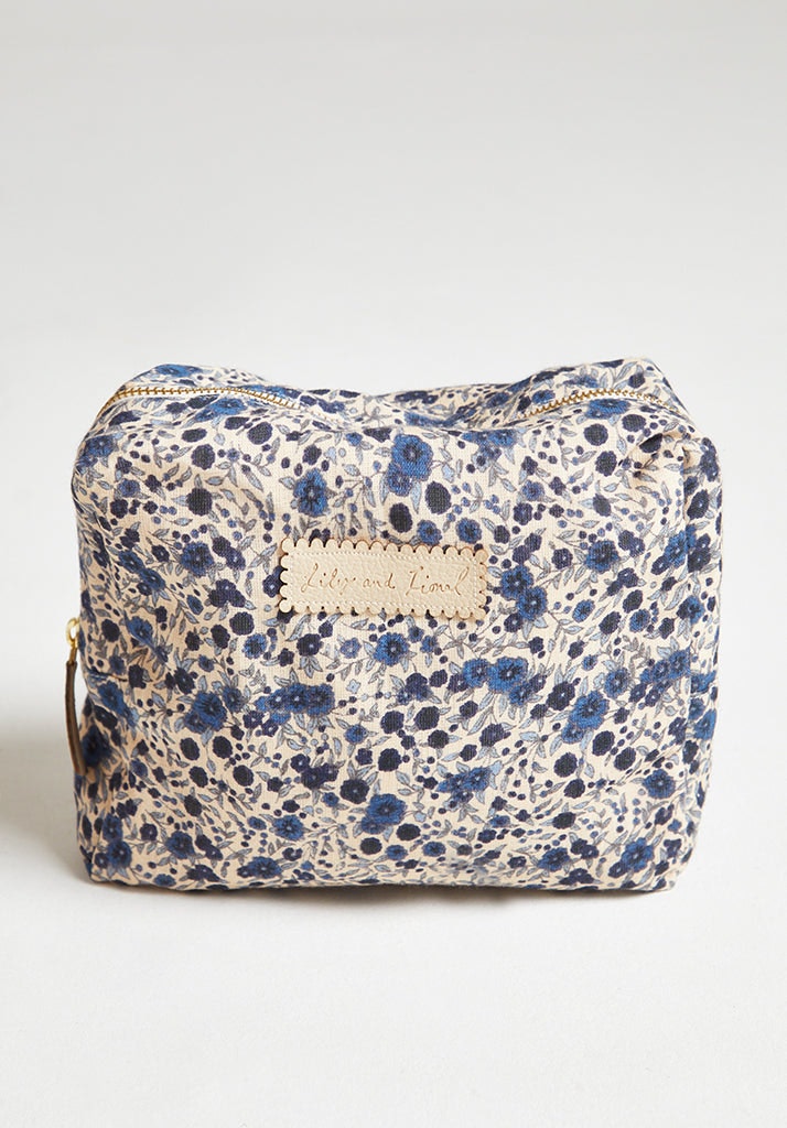 Lily And Lionel Blue Nola Aster Print Wash Bag In
