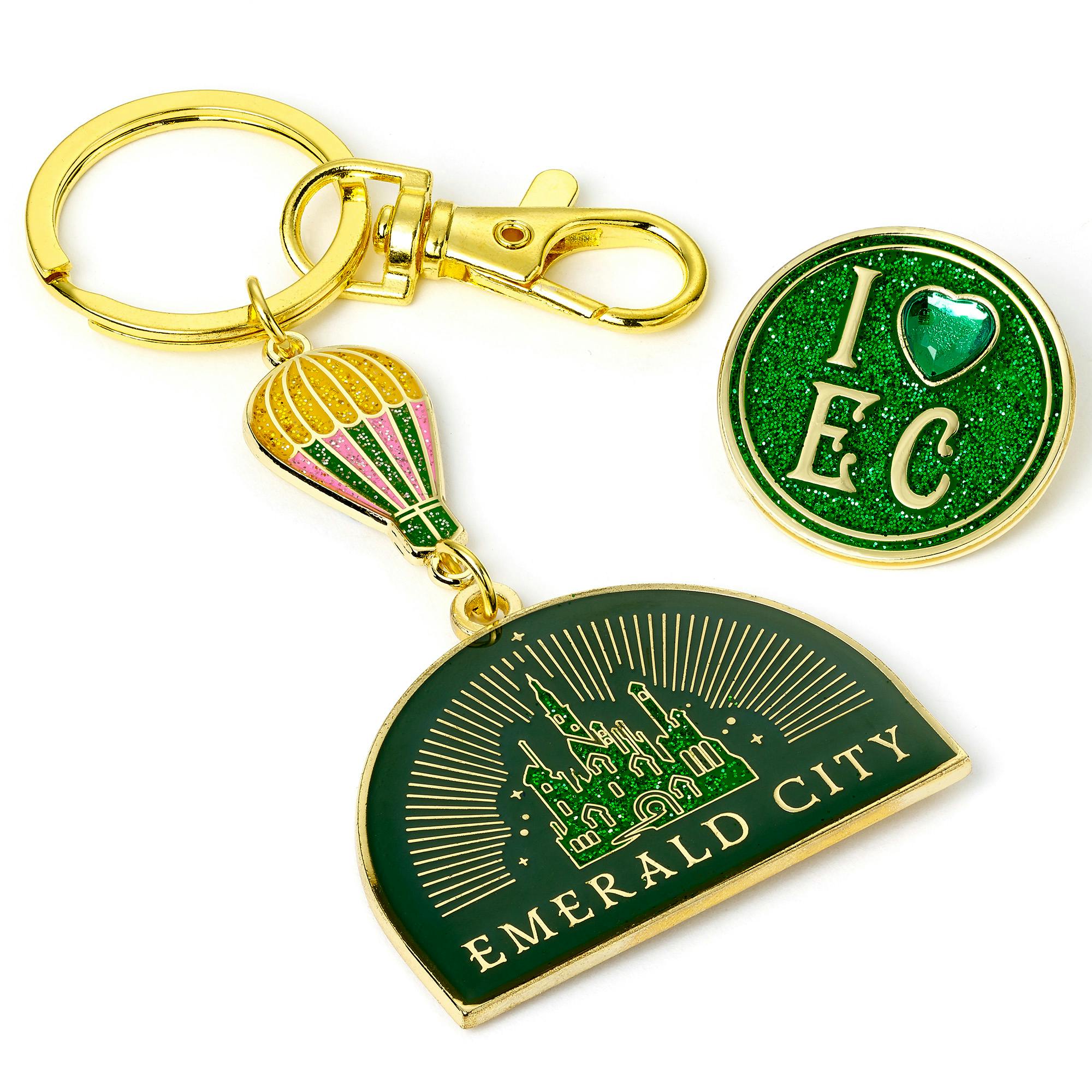 The Carat Shop Wicked Emerald City Hot Air Balloon Keyring & Pin Badge Gift Set
